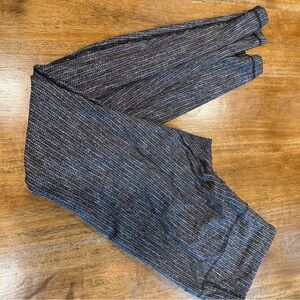 Lululemon Black and White Textured Leggings
